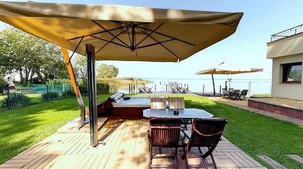 Royal Mediterran****