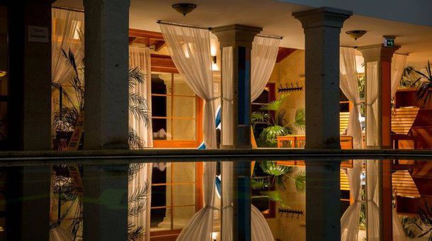 Egri Korona Borház és Wellness Hotel