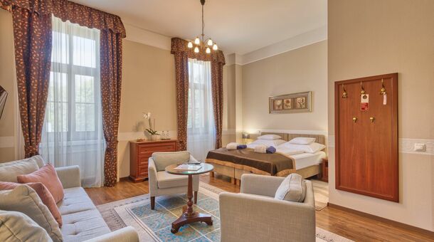 Főnix Wellness Resort****