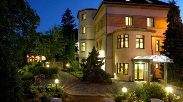 Hotel Villa Völgy****