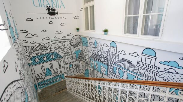 Uránia Apartmanház