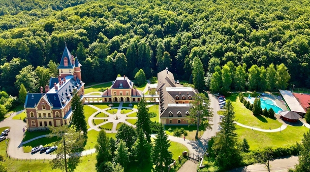 Kastélyhotel Sasvár Resort