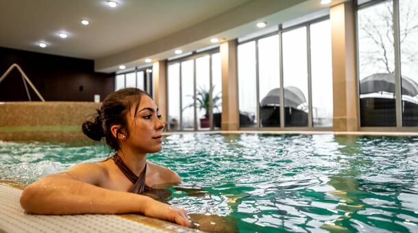 Hotel Golden Lake Resort****superior