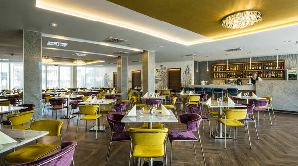 Hotel Golden Lake Resort****superior