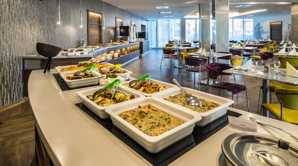 Hotel Golden Lake Resort****superior