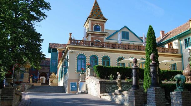 Ambient Hotel & AromaSPA****