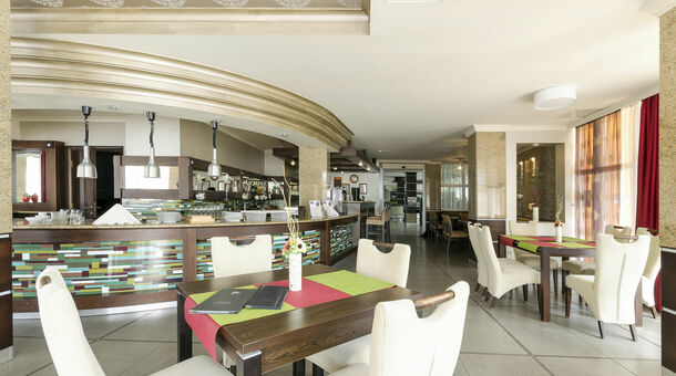 Hunguest Hotel Apollo***