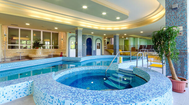 Hunguest Hotel Apollo***