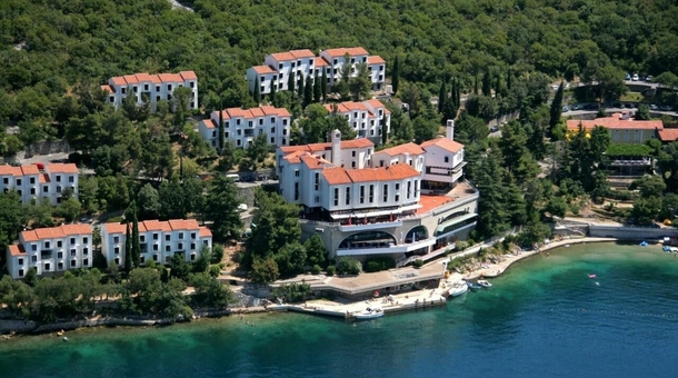 Retró tengerparti nyaralás az Adrián!