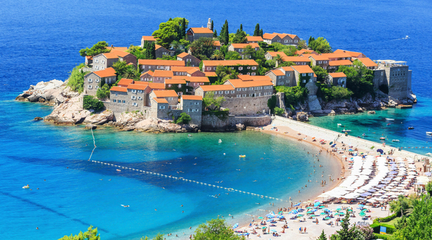 Napfény, nyár, Montenegró!