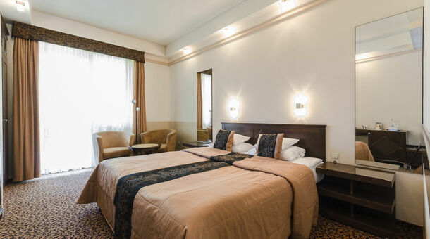 Hunguest Hotel Apollo***