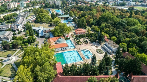 Hunguest Hotel Flóra****