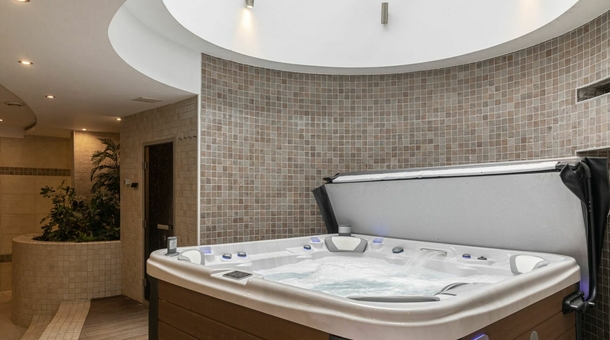 Bazilika alatt Panzió