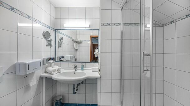 Szarvaskút Bakony Resort +16