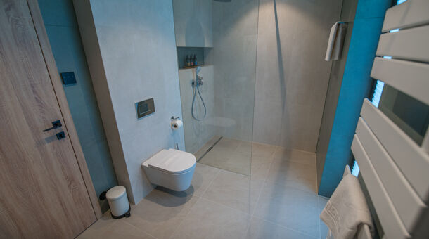 BJ81 Suite Hotel****