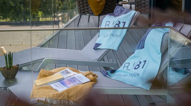 BJ81 Suite Hotel****