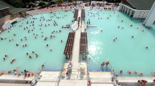 Komfort Hotel Platán