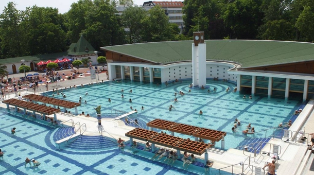 Komfort Hotel Platán