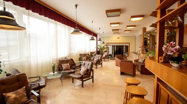 Komfort Hotel Platán