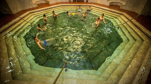 Imola Udvarház Dessert Hotel***