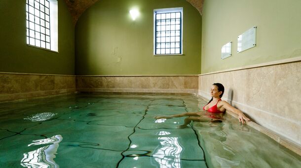 Imola Udvarház Dessert Hotel***