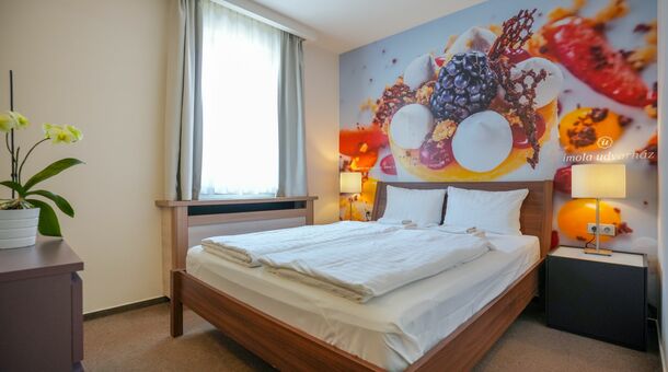 Imola Udvarház Dessert Hotel***