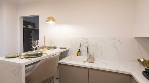 Salt Hill Premium Apartments