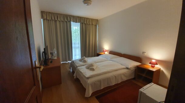 PSZ Hotel Beach Földvár***