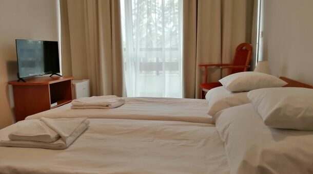 PSZ Hotel Beach Földvár***