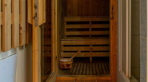 Gosztola Gyöngye - az erdő szállodája