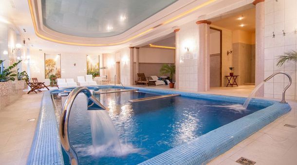 Batthyány Kastélyszálló****