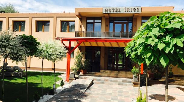 Hotel Írisz