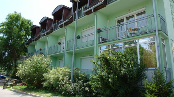 HoldLux Apartmanok