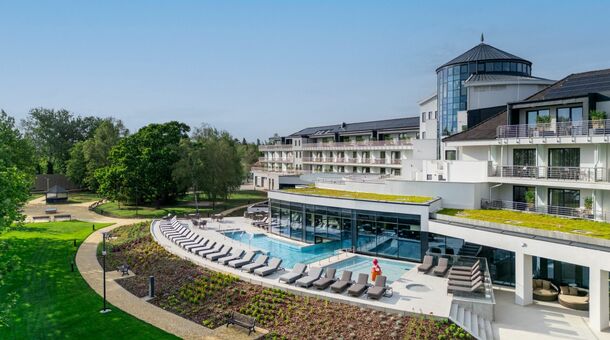 Kenese Bay Garden Resort & Conference****+superior