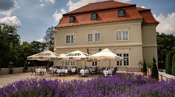 La Contessa Kastélyhotel****