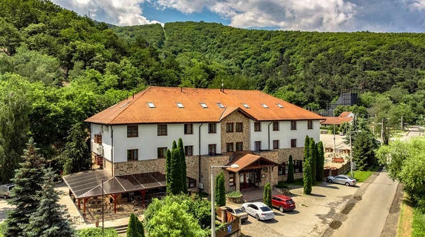 Hotel Hunor****