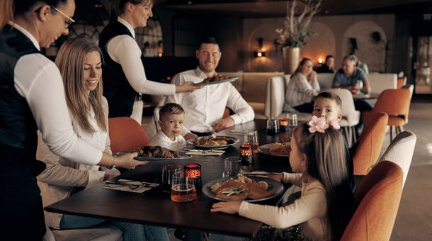 Bordűr Wellness Hotel**** Superior & Szőnyegmúzeum