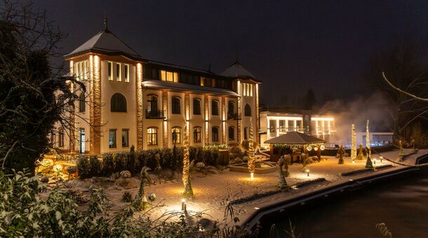 Bordűr Wellness Hotel**** Superior & Szőnyegmúzeum