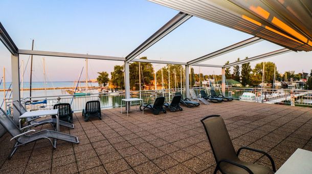 Hotel Yacht**** Wellness & Business