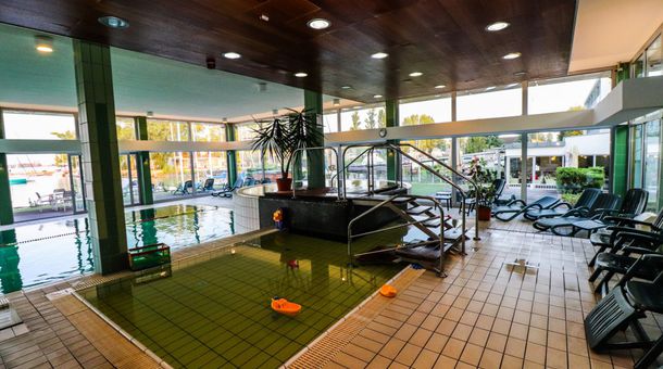 Hotel Yacht**** Wellness & Business