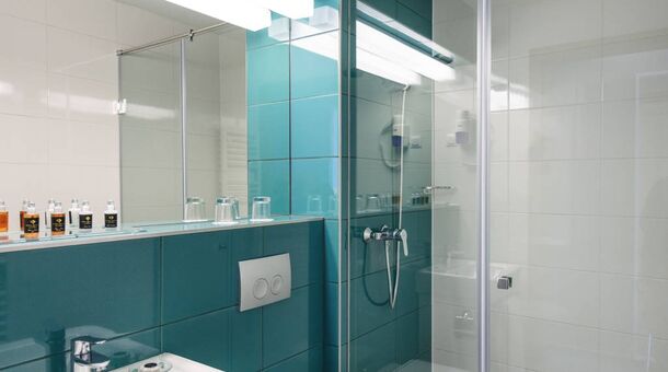 Hotel Yacht**** Wellness & Business