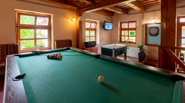 Kőkapu Vadászkastély és Hotel & Apartments