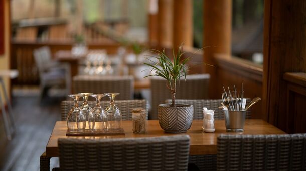 Kőkapu Vadászkastély és Hotel & Apartments