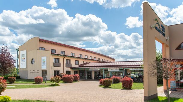 Vulkán Wellness Hotel & Camping