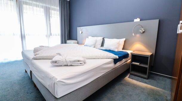 Hotel Yacht**** Wellness & Business