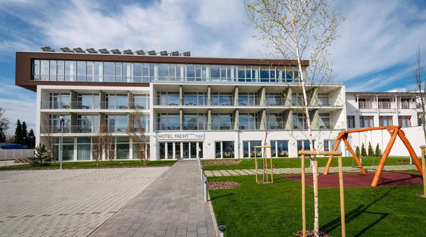 Hotel Yacht**** Wellness & Business