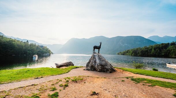 Bohinji-tó, a Júlia-Alpok ékköve!