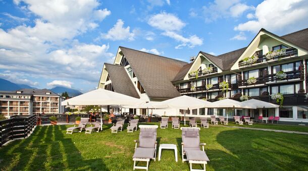 Idilli pihenés a varázslatos Bledi-tónál!