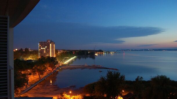 Club 218 Holiday Apartman