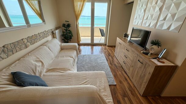 Club 218 Holiday Apartman